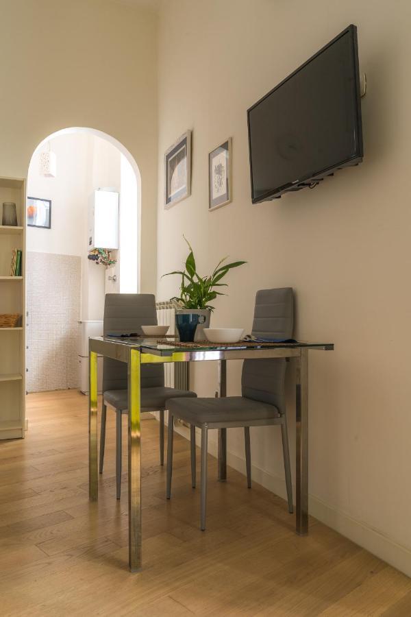 4 Giornate Apartment Naples Exterior photo